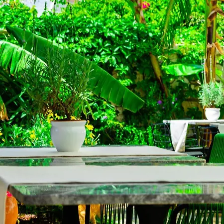 Pom Alacati Boutique Hotel Çeşme