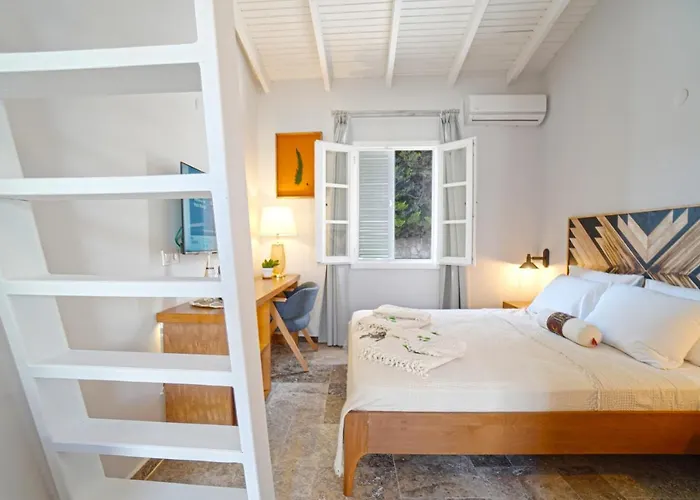 Pom Alacati Boutique 酒店 *