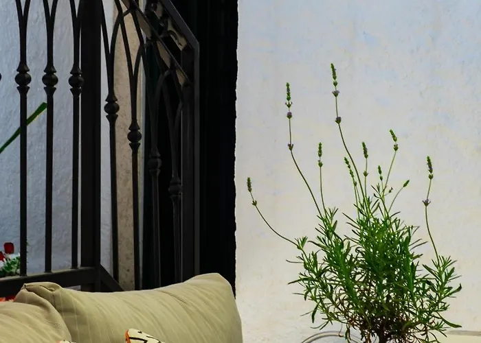 Pom Alacati Boutique Çeşme