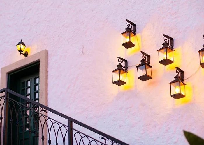 Pom Alacati Boutique 酒店