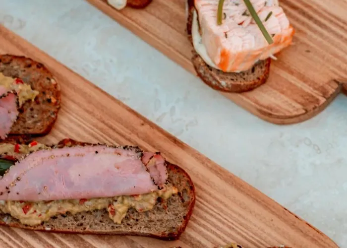 Pom Alacati Boutique